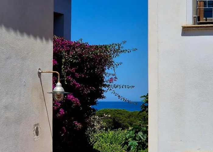 Дом отдыха Ilfe House Танаунелла